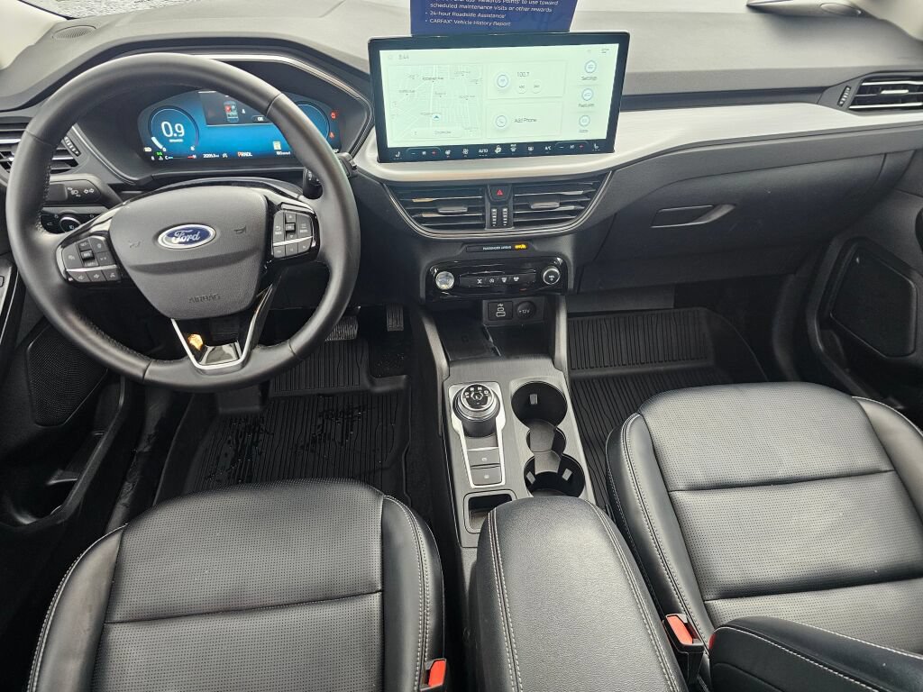 Certified 2025 Ford Escape Platinum AWD/4WD image 15