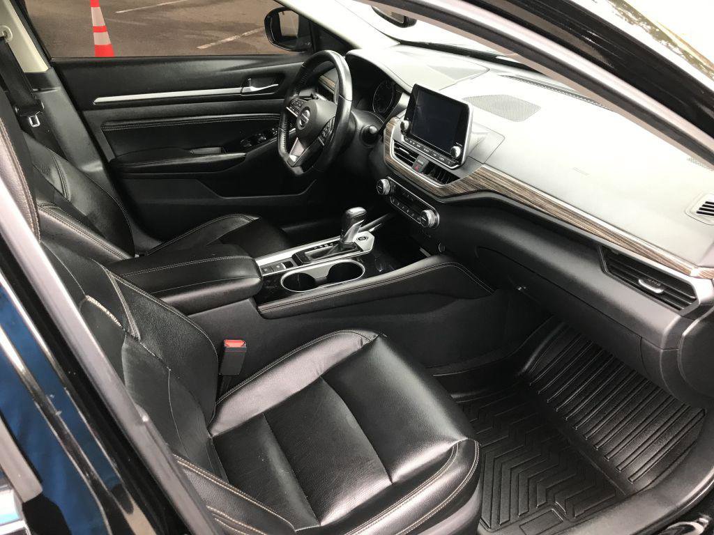 Used 2020 Nissan Altima 2.0 Platinum image 8