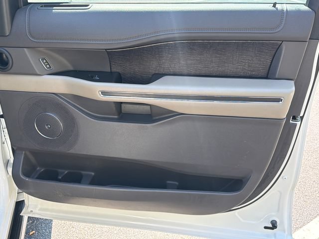 Used 2020 Ford Expedition Max Limited w/ Special Edition Package AWD/4WD image 16