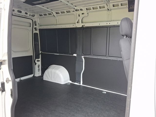 Used 2024 RAM ProMaster 2500 w/ Safety Group image 23