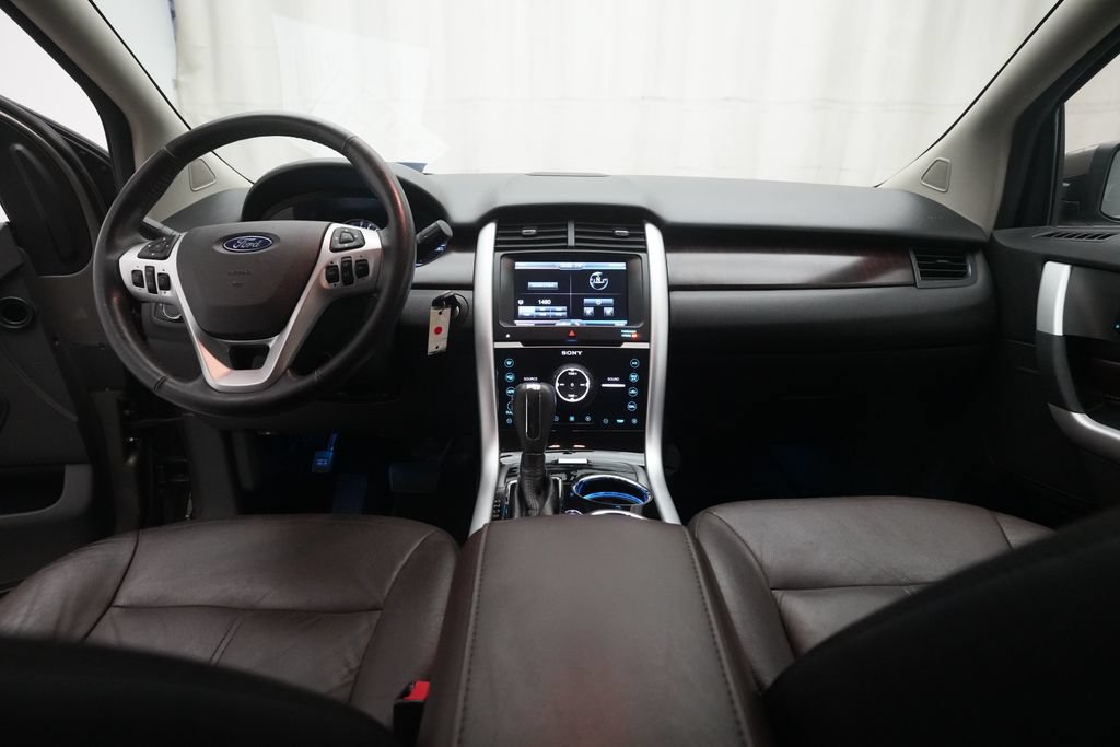 Used 2013 Ford Edge Limited AWD/4WD image 5