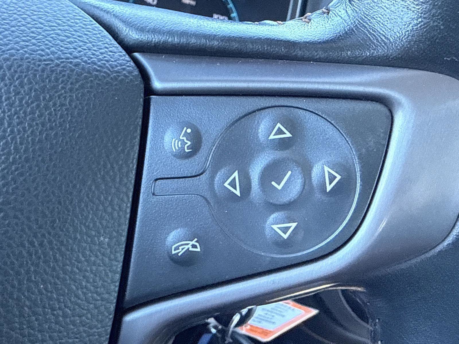 Used 2022 GMC Canyon AT4 w/ Trailering Package image 19