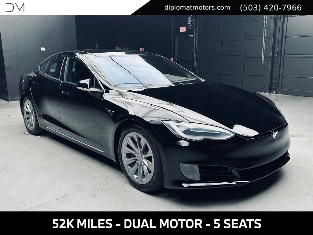 Used 2016 Tesla Model S 60D AWD/4WD image 9