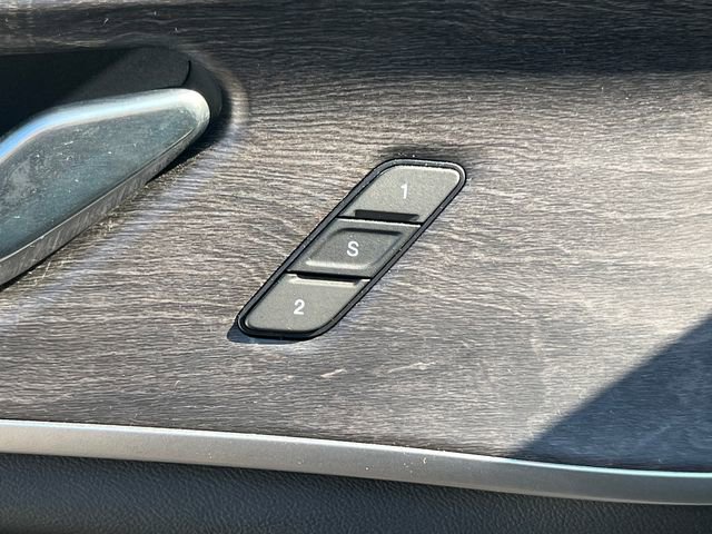 Used 2024 Jeep Grand Cherokee L Limited w/ Luxury Tech Group II image 20