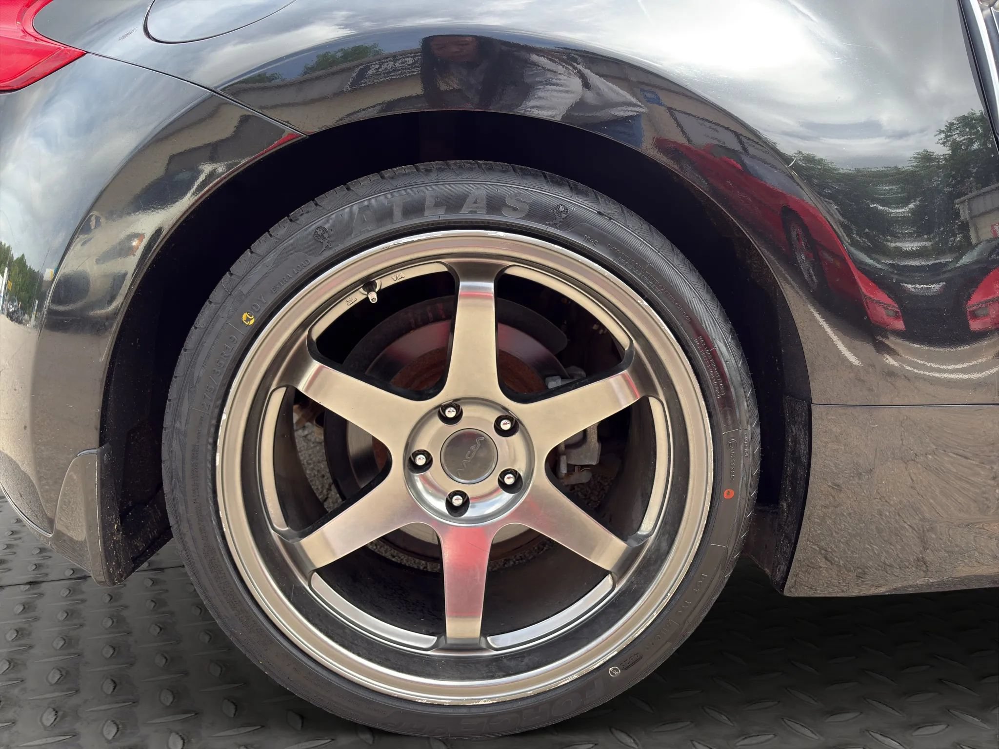 Used 2017 Nissan 370Z Coupe RWD image 25