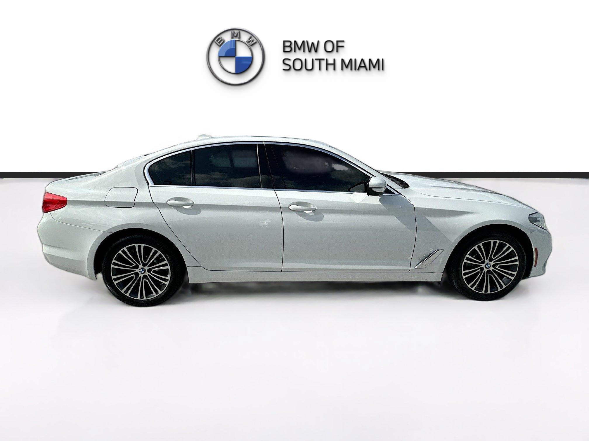 Used 2020 BMW 530i w/ Convenience Package RWD image 8