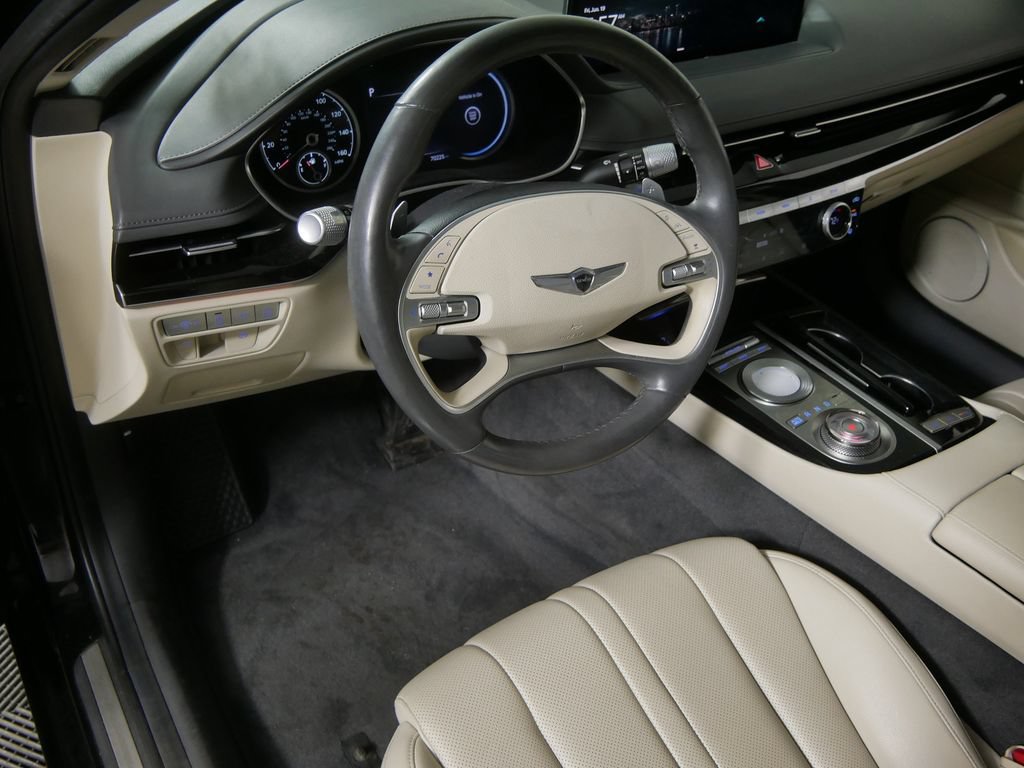 Used 2021 Genesis G80 2.5T AWD/4WD image 12