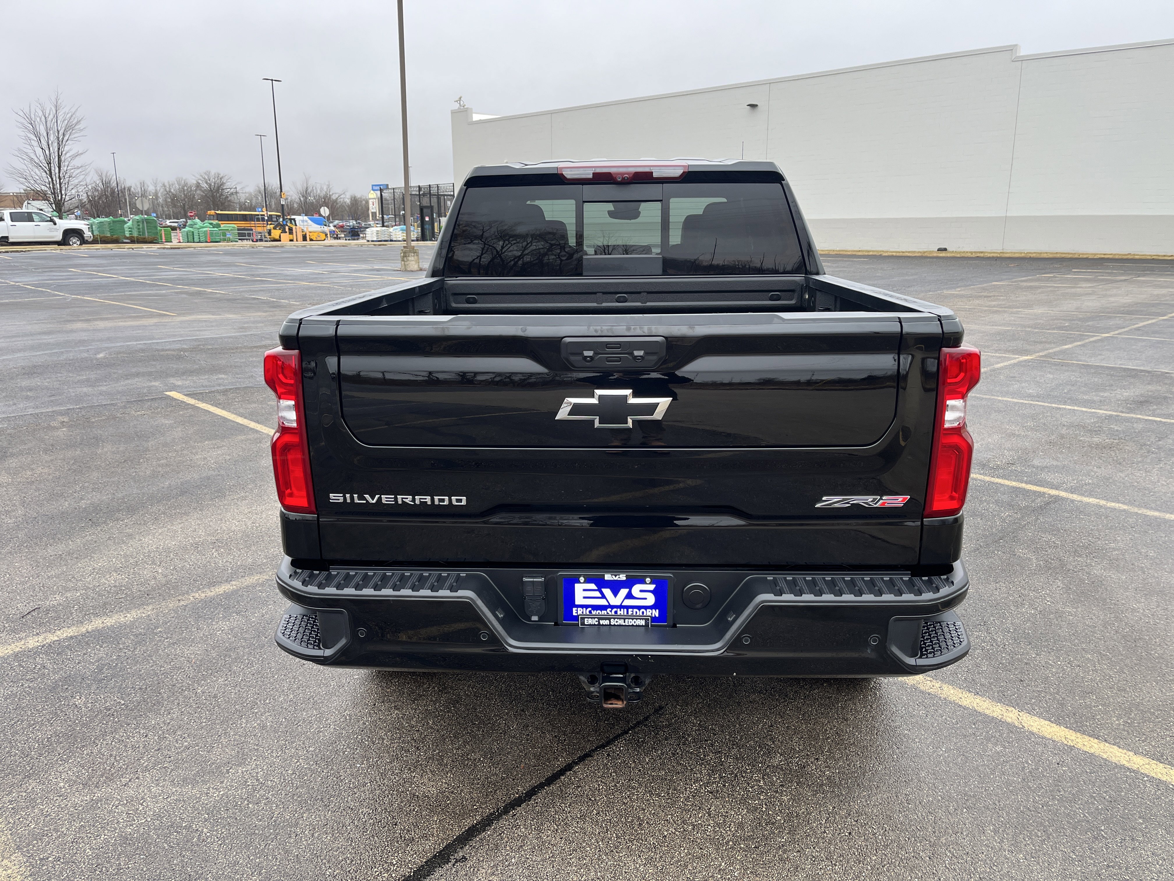 Used 2024 Chevrolet Silverado 1500 ZR2 w/ Technology Package image 5