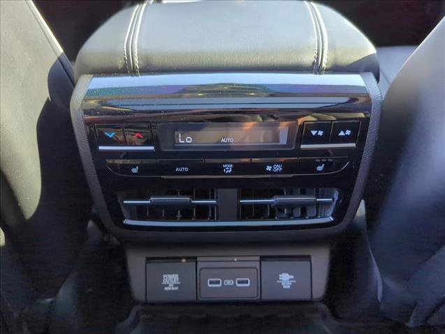 Used 2023 Acura MDX SH-AWD w/ Advance Package image 27