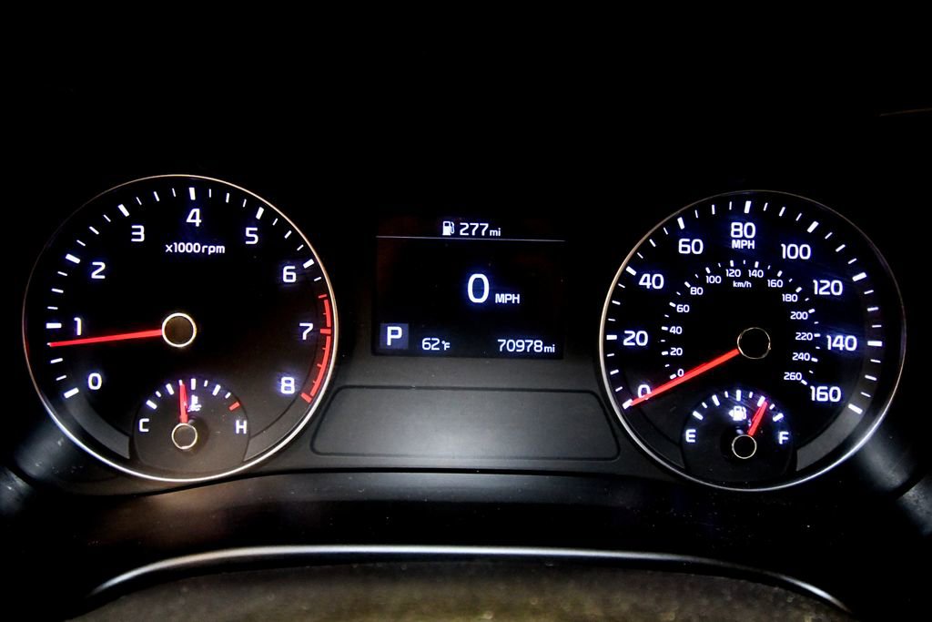 Certified 2019 Kia Forte LXS image 21