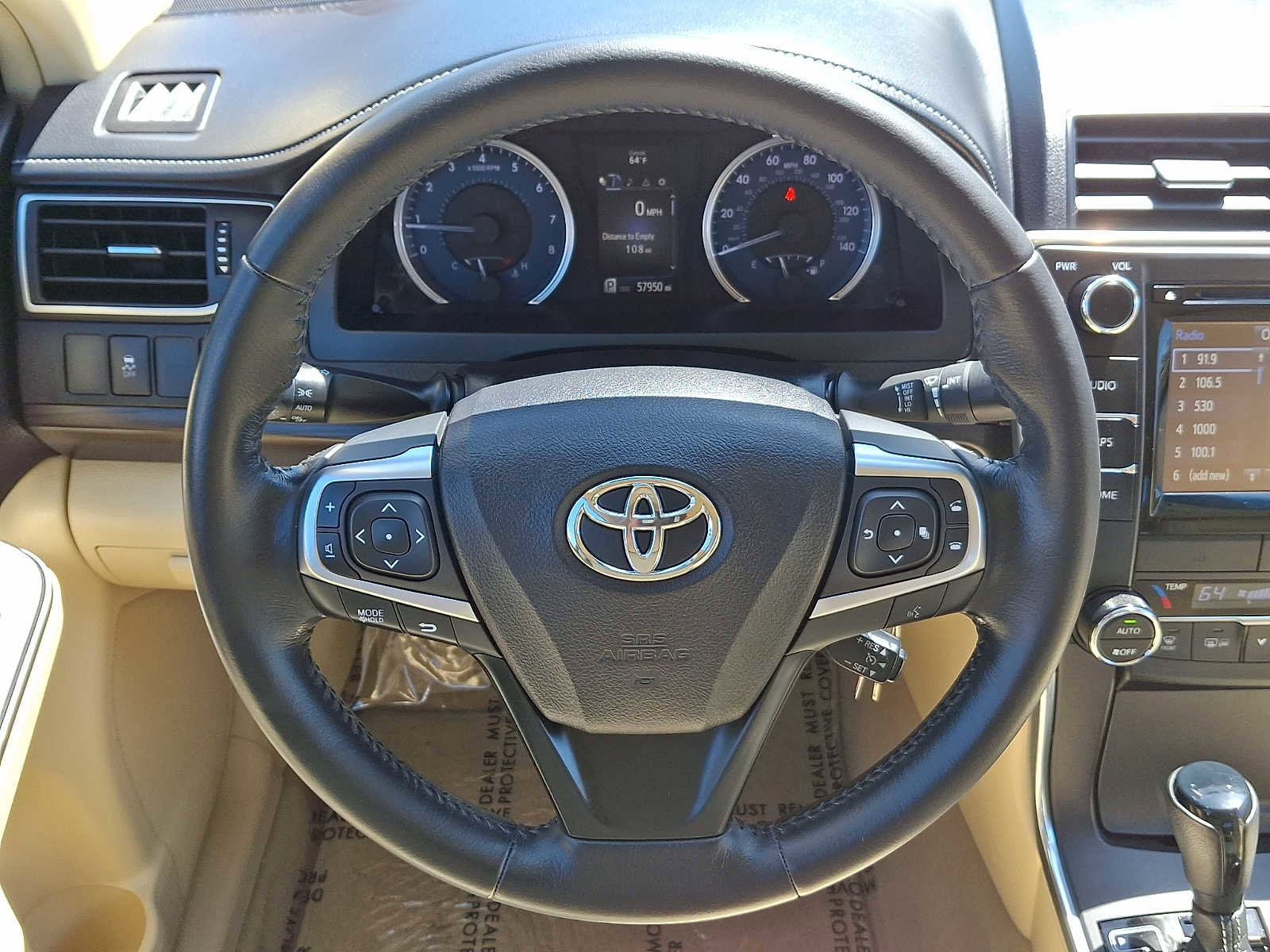 Used 2016 Toyota Camry XLE FWD image 21