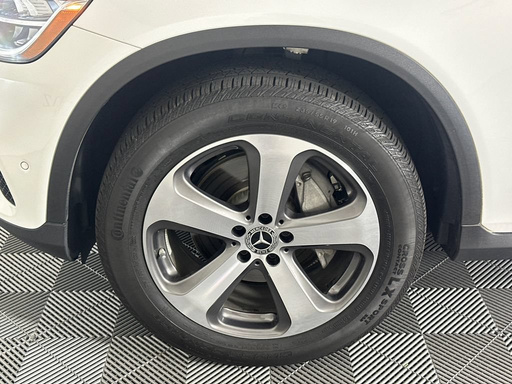 Certified 2022 Mercedes-Benz GLC 300 image 12
