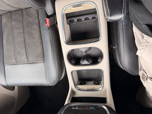 Used 2019 Dodge Grand Caravan SXT image 20