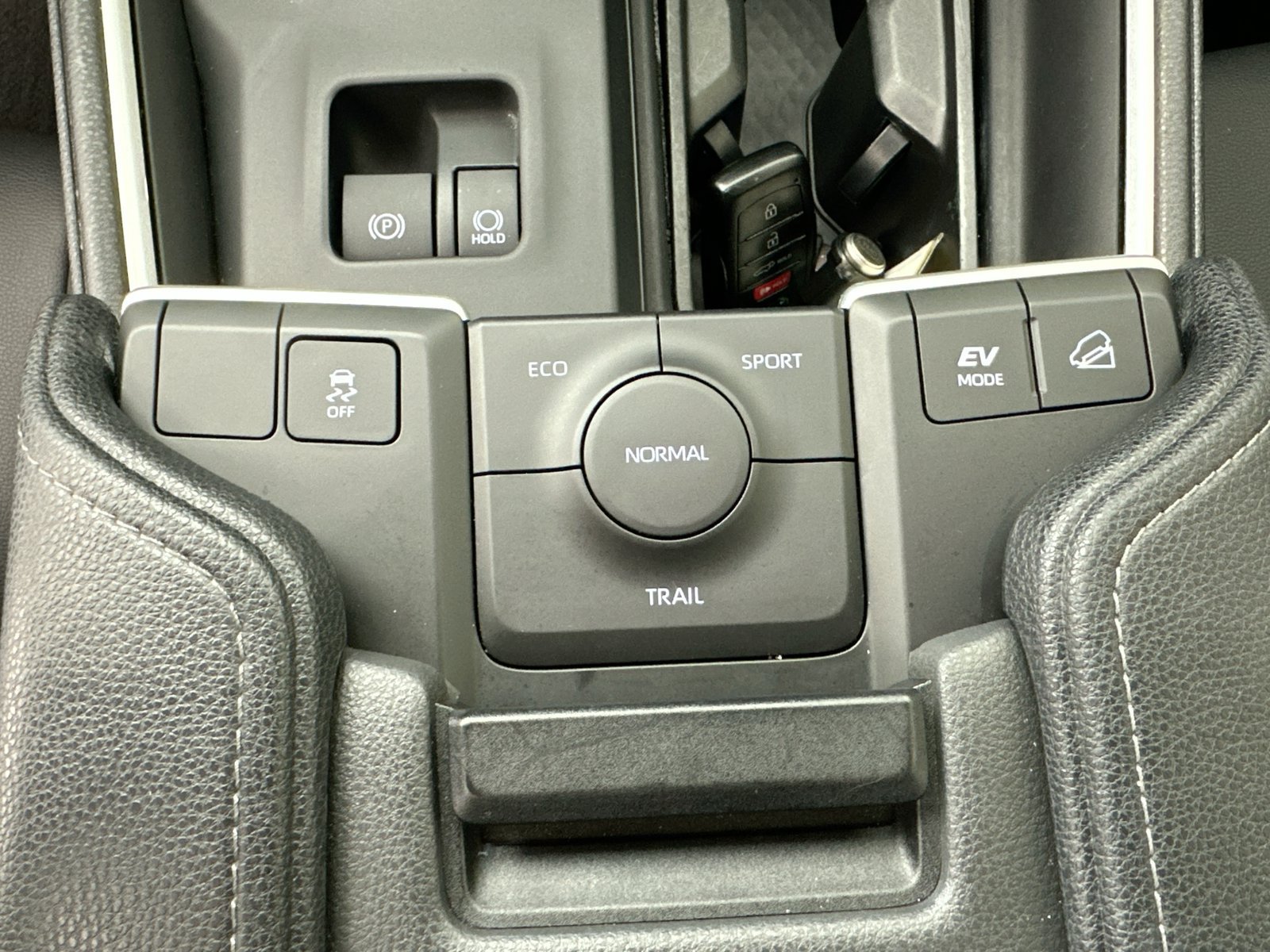 Used 2024 Toyota Grand Highlander AWD Hybrid image 28