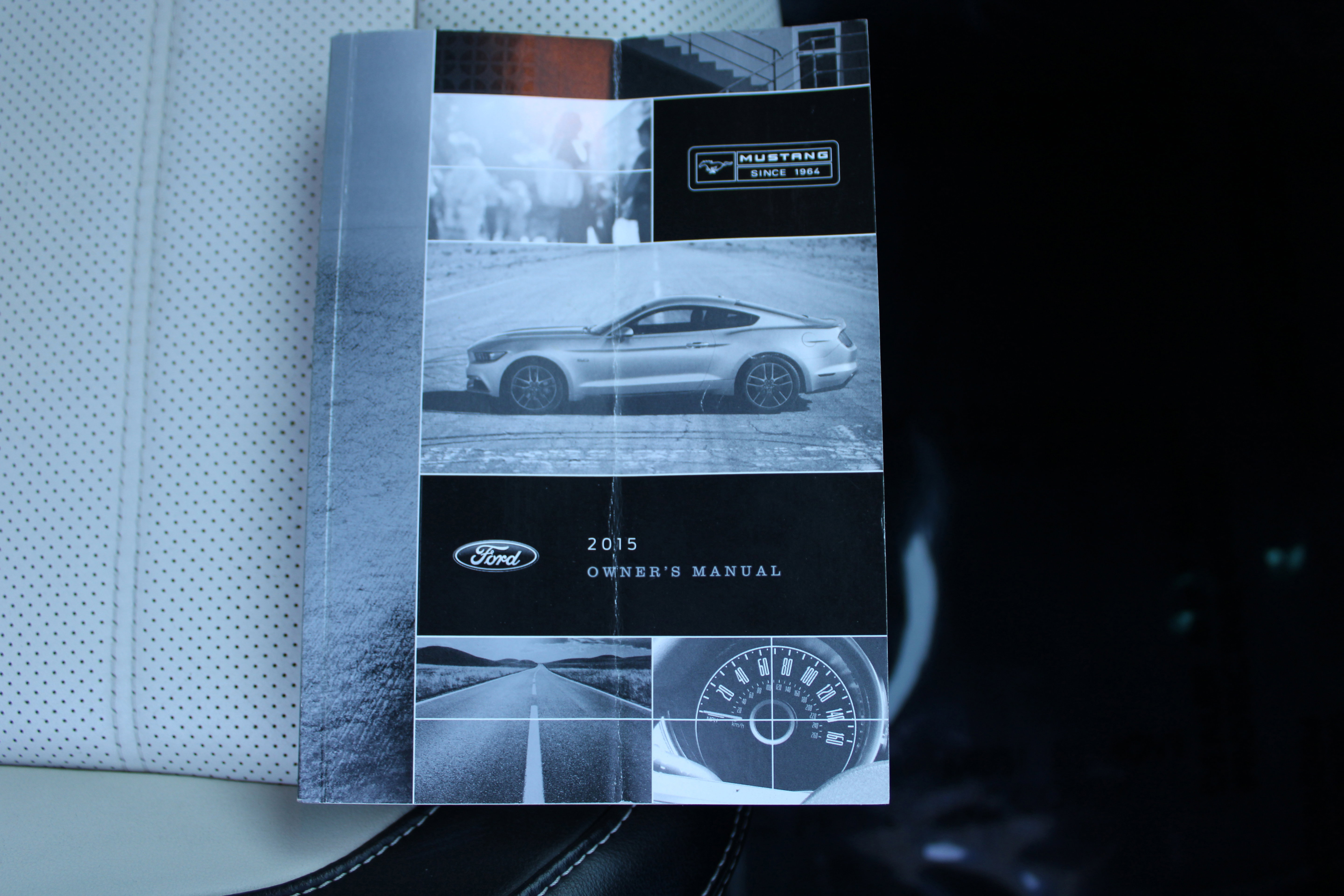 Used 2015 Ford Mustang 50 Years image 27