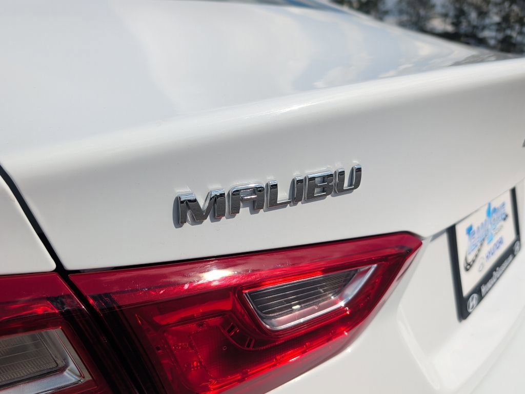 Used 2025 Chevrolet Malibu LT image 34