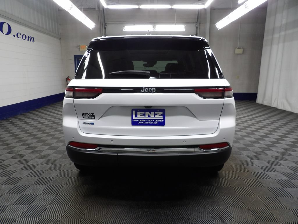 Used 2022 Jeep Grand Cherokee Limited 4xe AWD/4WD image 32