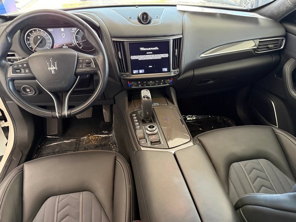 Certified 2022 Maserati Levante GT AWD/4WD image 19