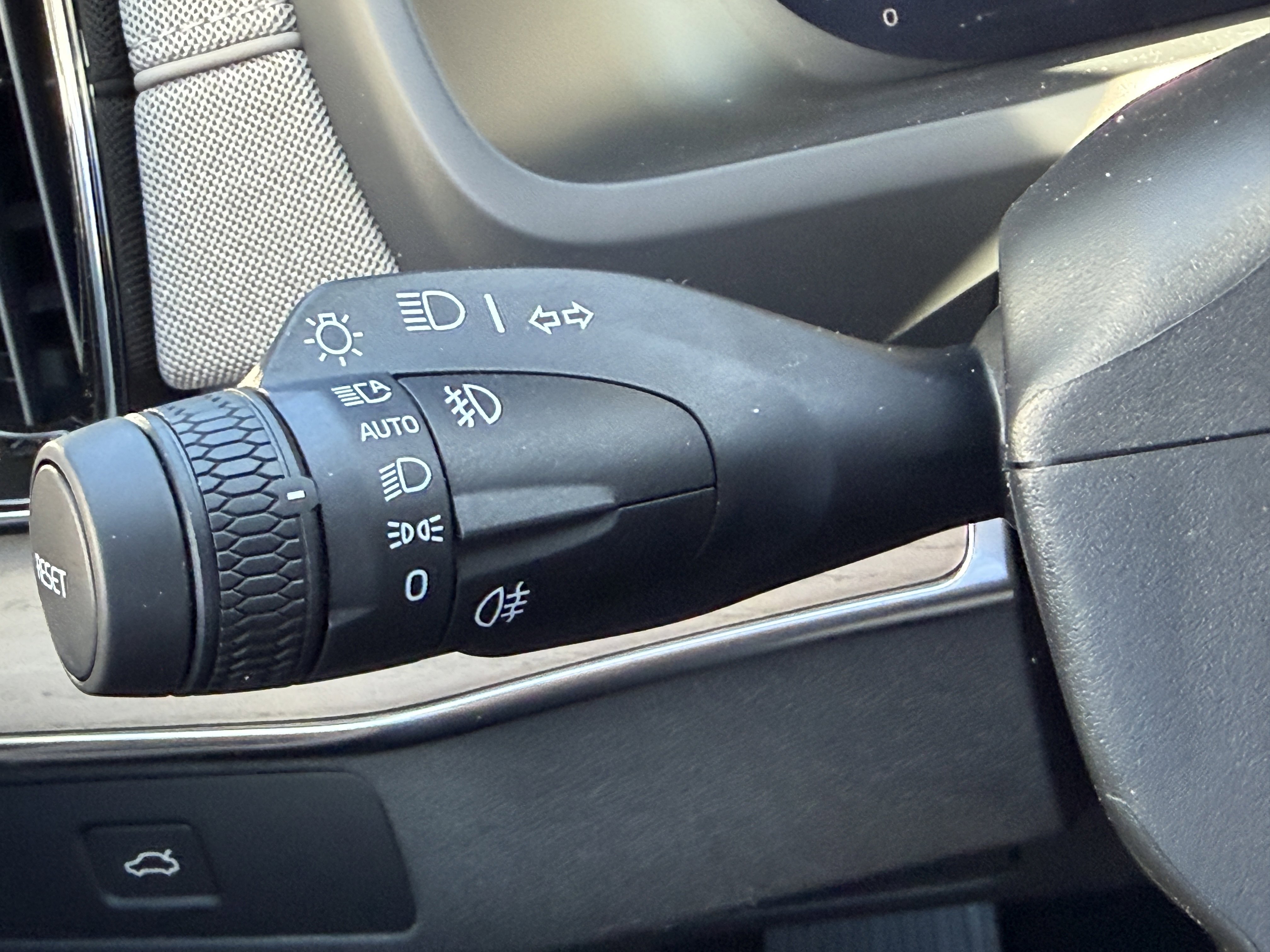 New 2026 Volvo XC90 B6 Plus image 26