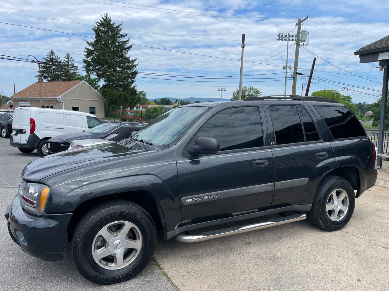 Used 2004 Chevrolet TrailBlazer LS w/ LS Preferred Equipment Group AWD/4WD image 4