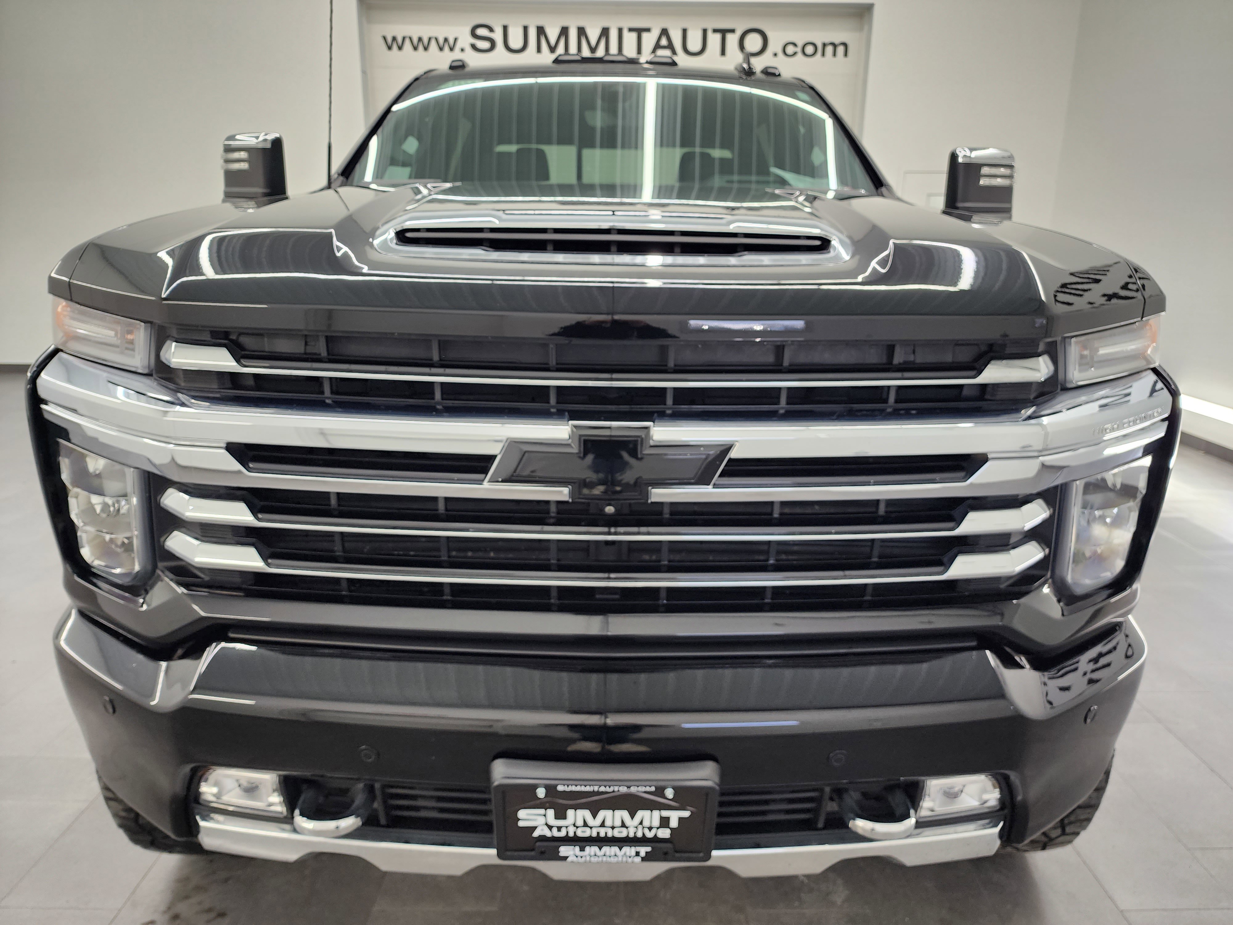 Used 2022 Chevrolet Silverado 3500 High Country image 24