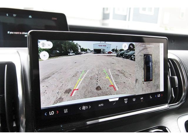 New 2027 Ford Expedition Max Platinum AWD/4WD image 16