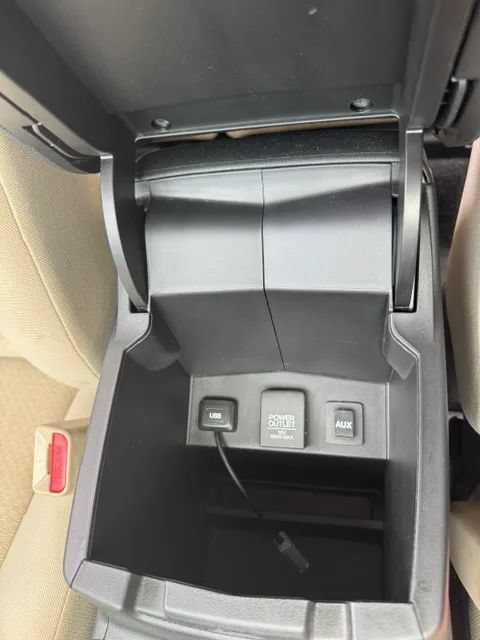 Used 2015 Honda CR-V LX image 18