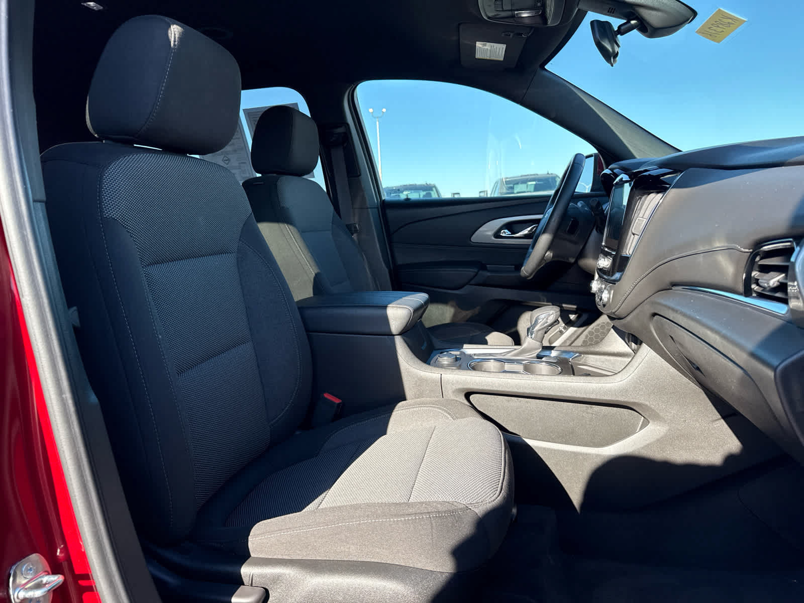 Certified 2023 Chevrolet Traverse LT w/ LPO, Floor Liner Package AWD/4WD image 25