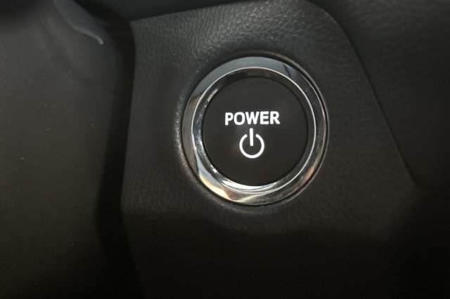 Certified 2025 Toyota RAV4 XLE AWD/4WD image 27