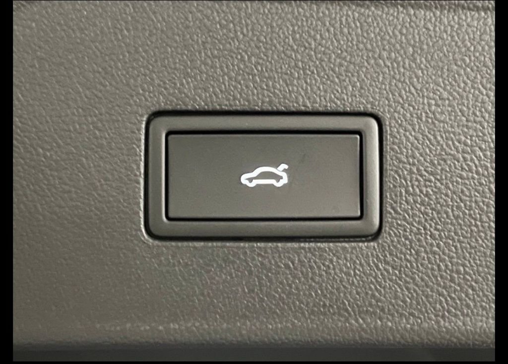 New 2026 Volkswagen Atlas SEL image 40