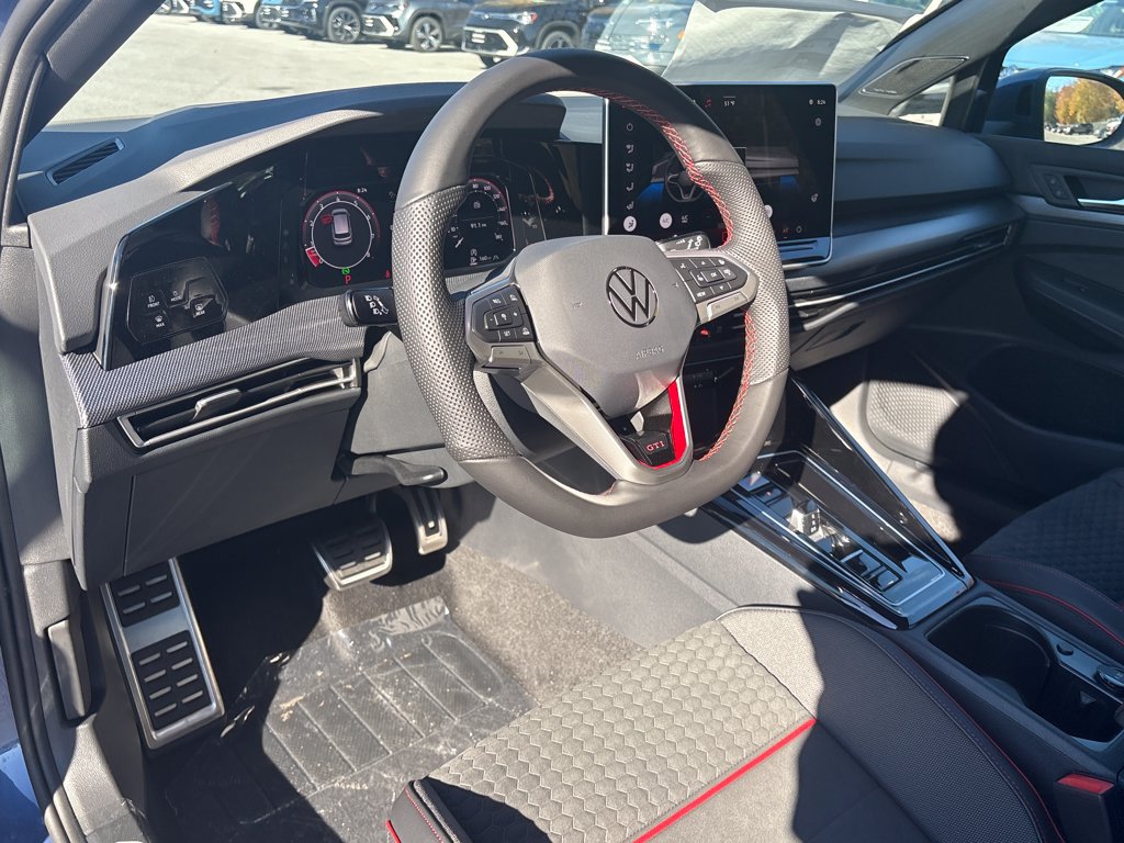 New 2026 Volkswagen GTI SE FWD image 10