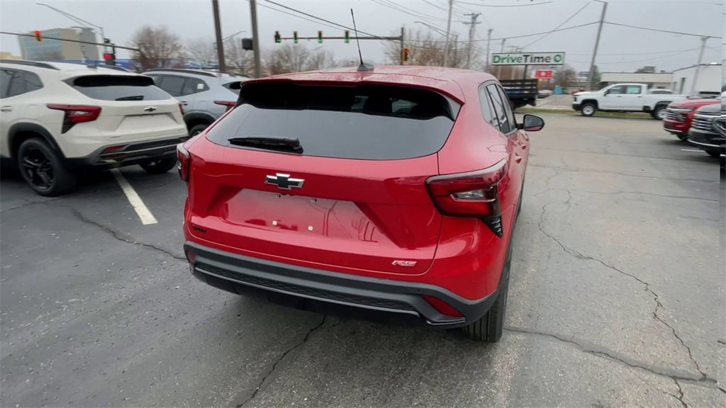 New 2026 Chevrolet Trax RS image 9