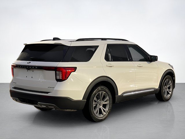 New 2026 Ford Explorer Active w/ Active Comfort Package AWD/4WD image 3