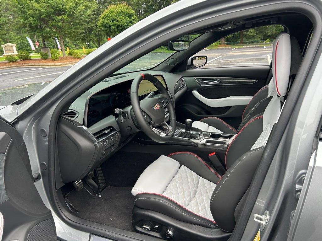 Used 2025 Cadillac CT5 V Blackwing w/ Parking Package RWD image 44