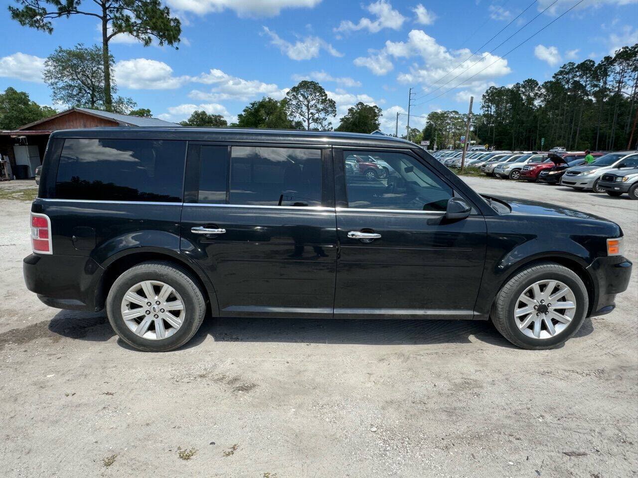 Used 2011 Ford Flex SEL FWD image 6