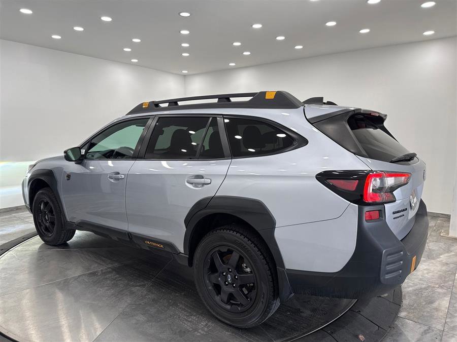Used 2024 Subaru Outback Wilderness image 5
