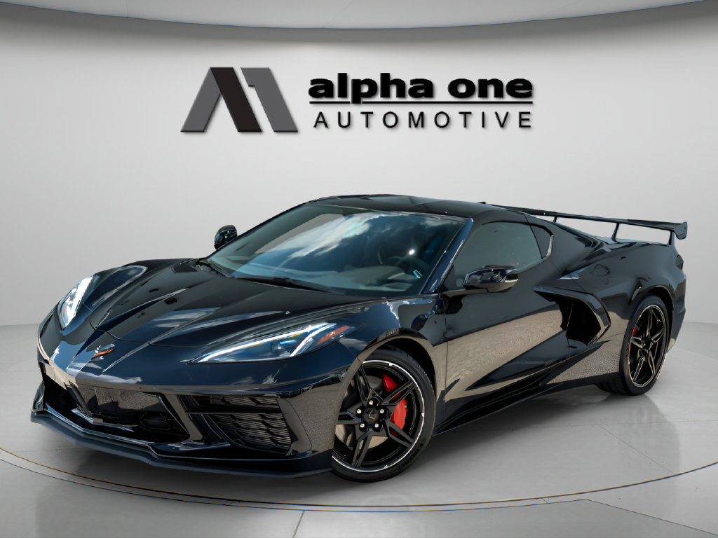 Used 2020 Chevrolet Corvette Stingray Coupe w/ Z51 Performance Package RWD image 1