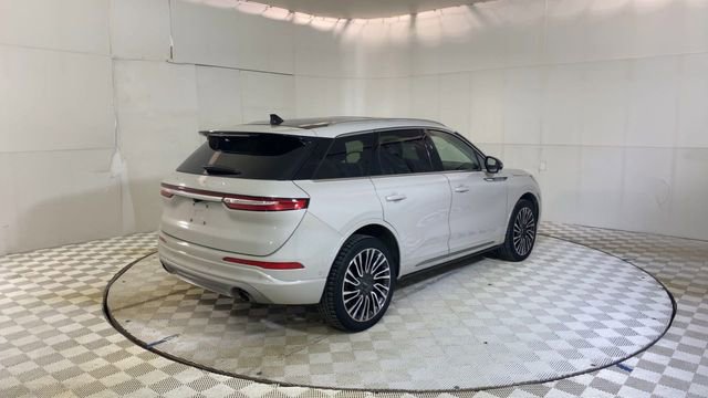 Used 2020 Lincoln Corsair Reserve w/ Equipment Group 201A image 8