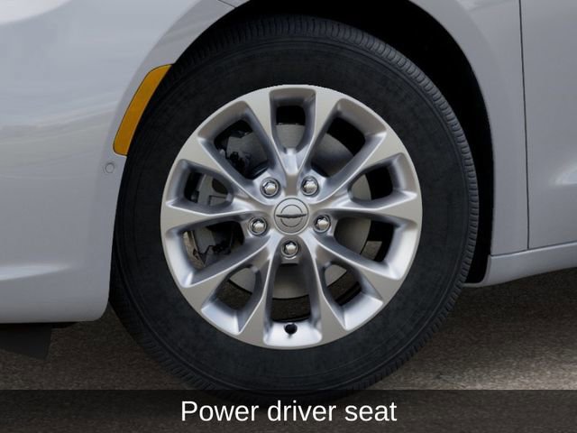New 2026 Chrysler Pacifica Limited w/ Trailer Tow Group image 10