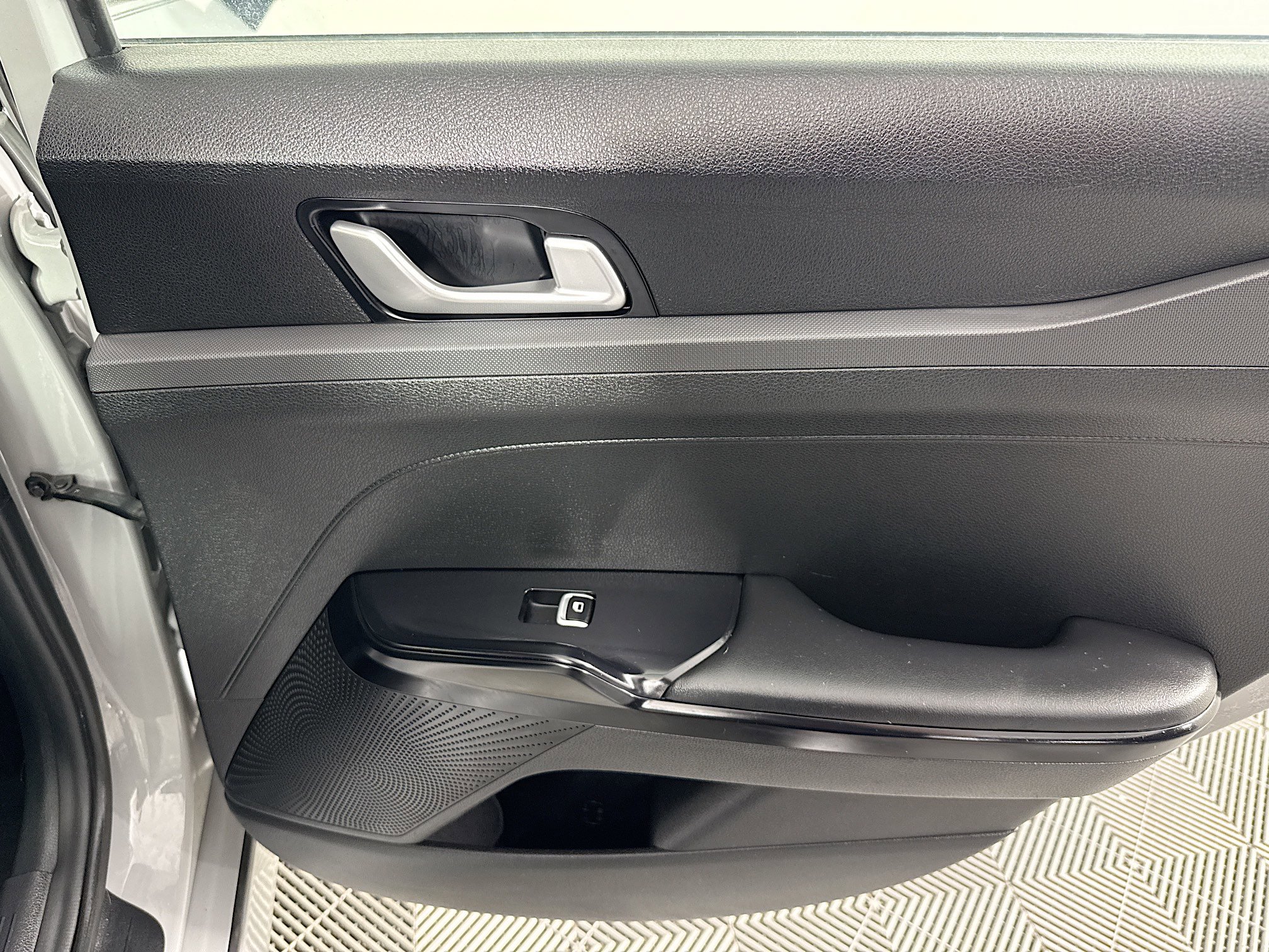 Used 2023 Kia K5 GT-Line image 27