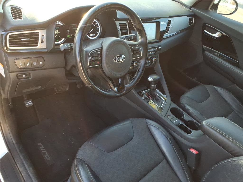 Used 2019 Kia Niro EX image 6
