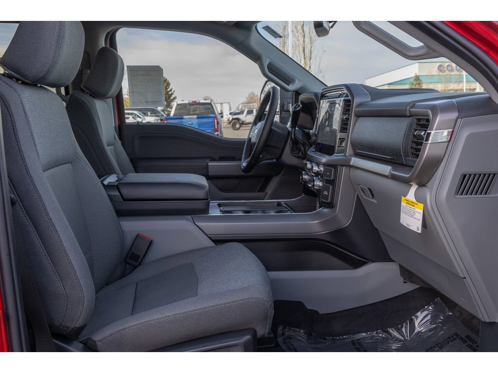 New 2025 Ford F150 XLT w/ Equipment Group 302A MID image 11