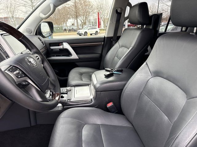 Used 2019 Toyota Land Cruiser AWD/4WD image 14