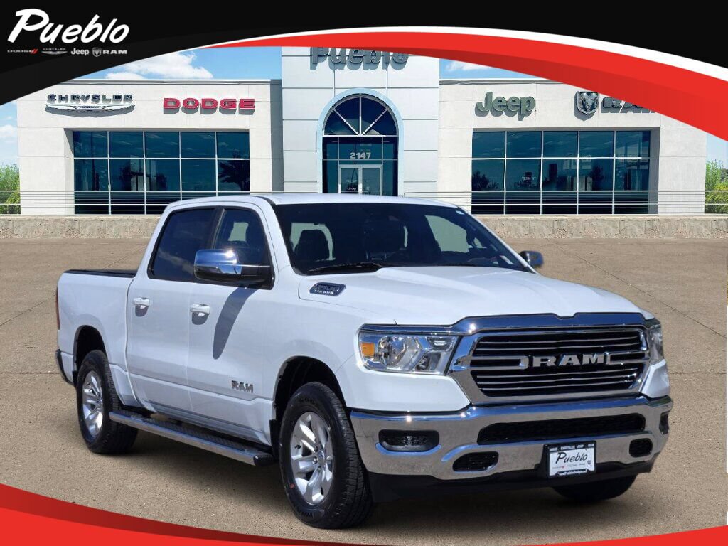 Used 2024 RAM 1500 Laramie AWD/4WD image 1