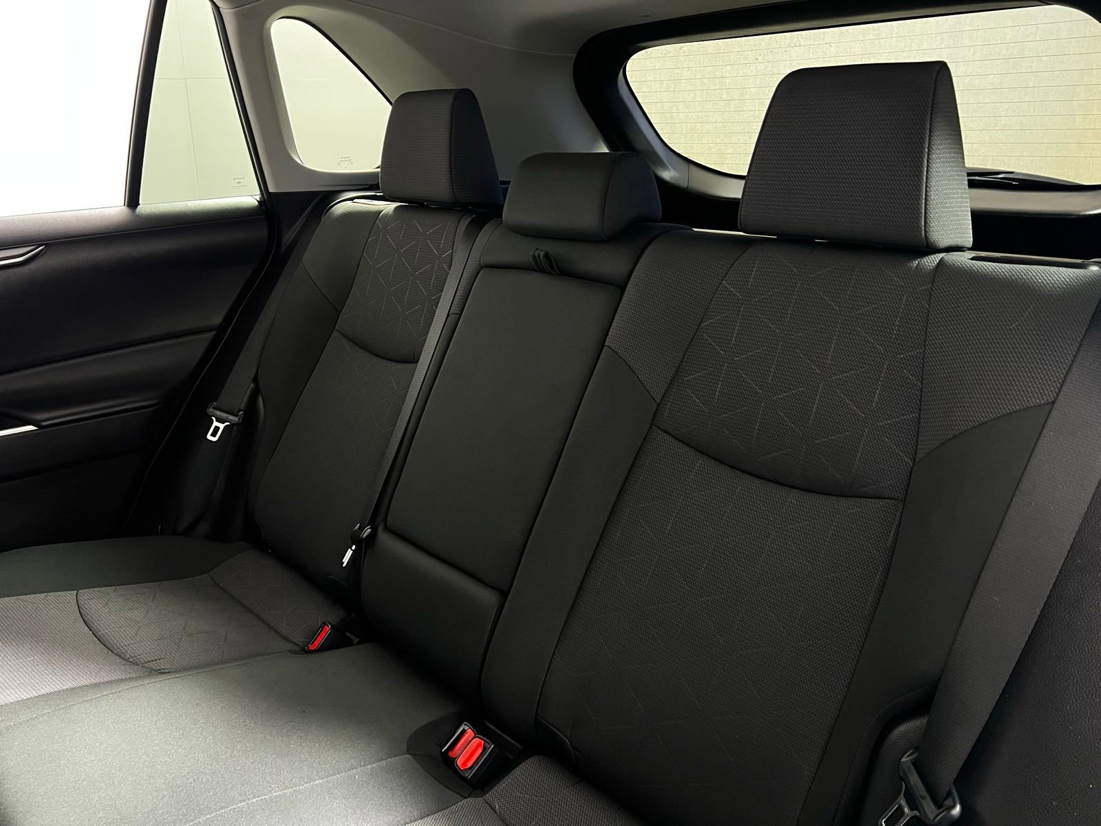 Certified 2025 Toyota RAV4 XLE image 22