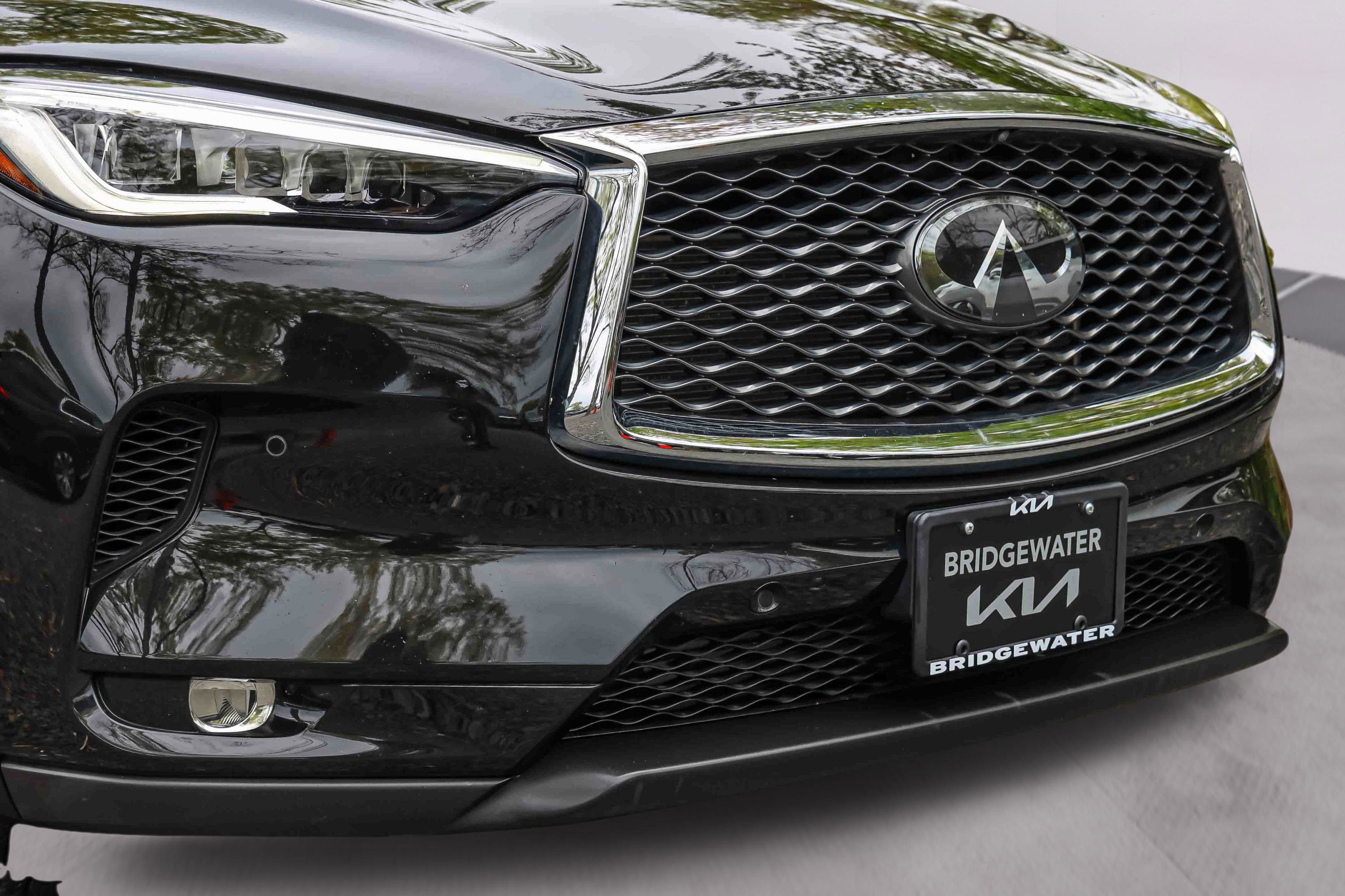 Used 2019 INFINITI QX50 Essential w/ Sensory Package AWD/4WD image 31