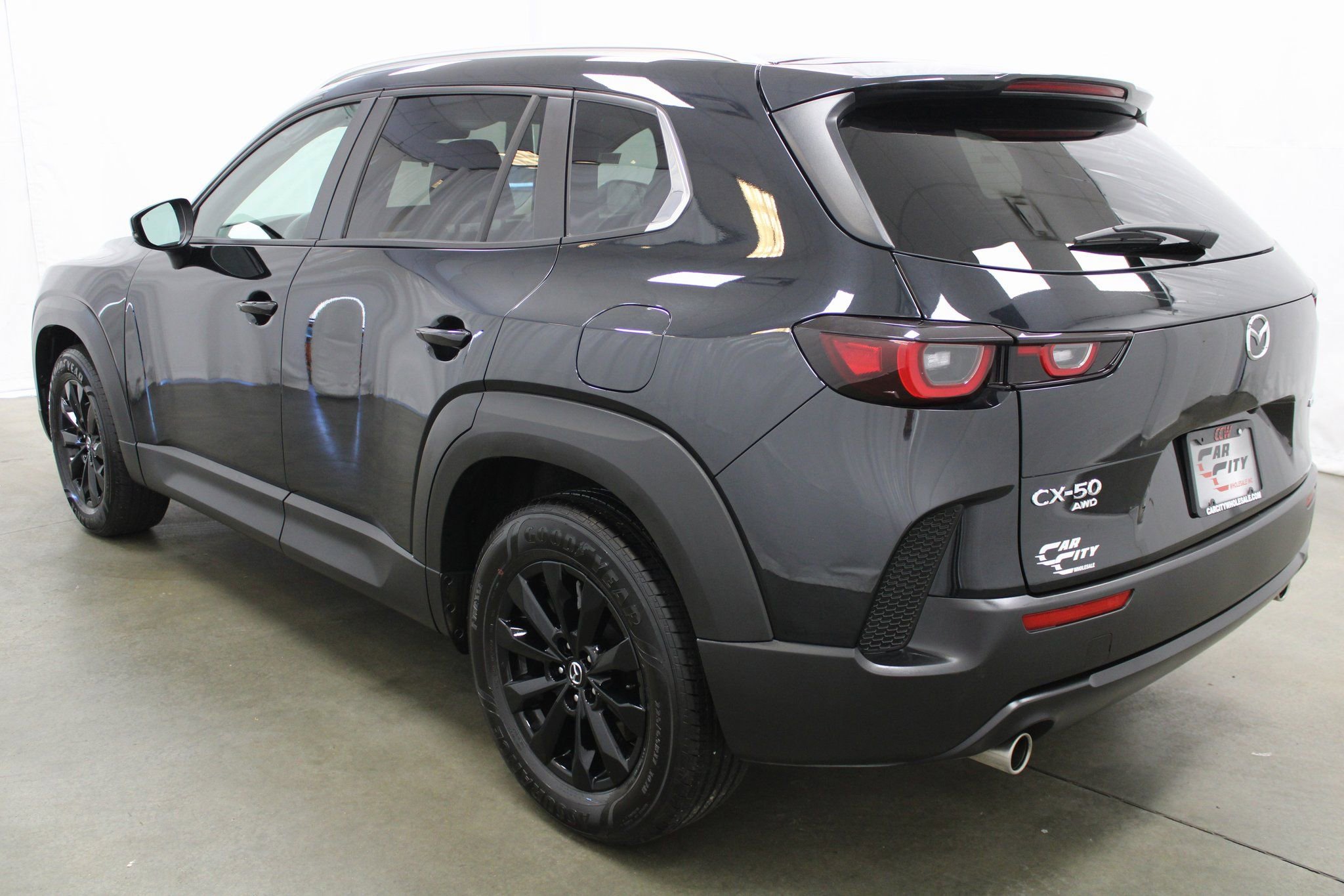 Used 2025 MAZDA CX-50 AWD 2.5 S w/ Preferred Package image 8