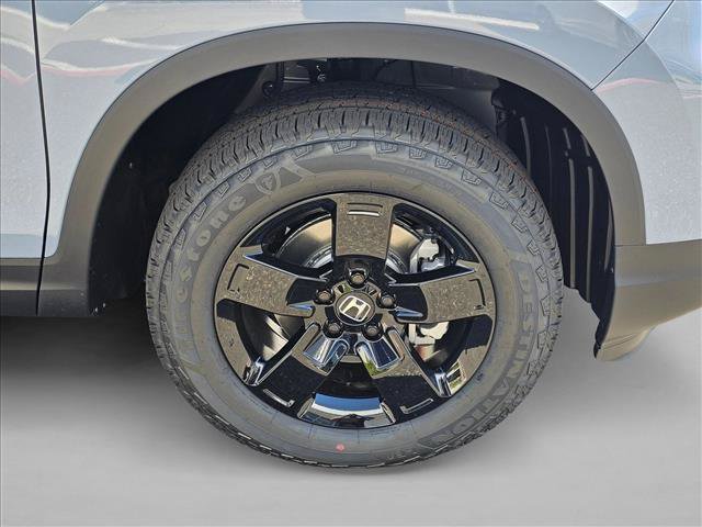New 2026 Honda Ridgeline Black Edition image 9