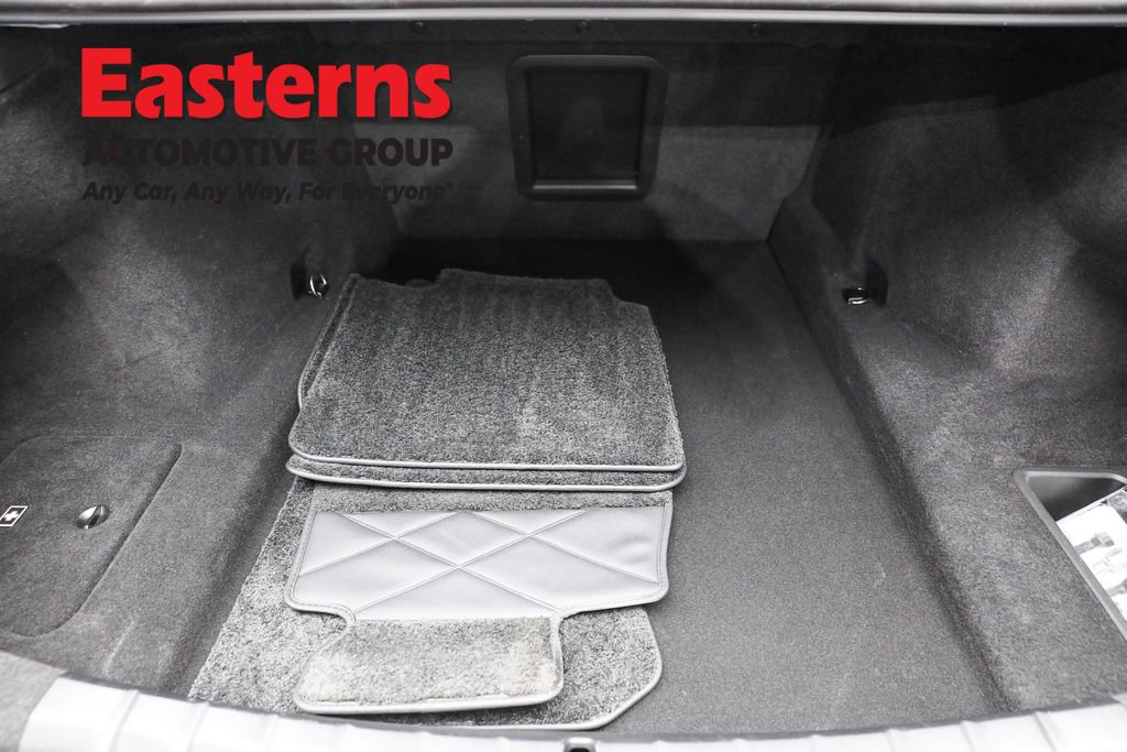 Used 2023 BMW 740i w/ Executive Package image 9