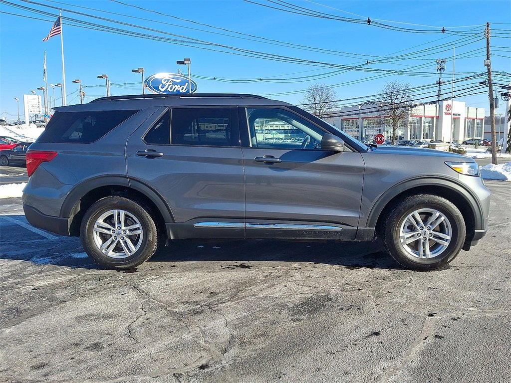 Certified 2023 Ford Explorer XLT image 26